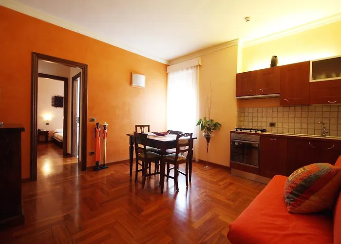Casa Dei Mercanti Town House Lecce