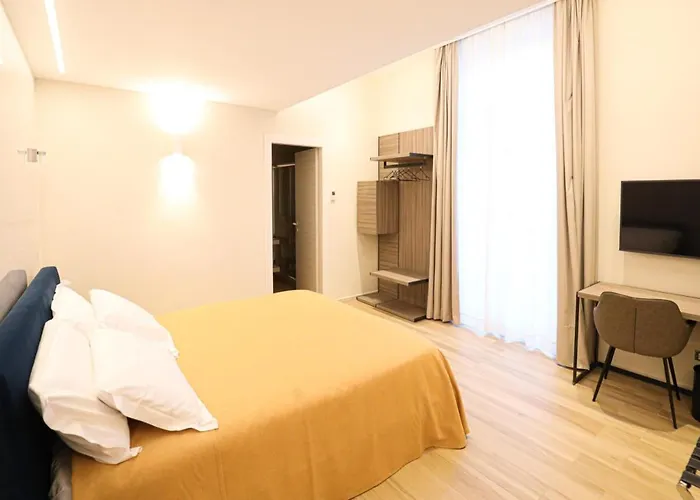 Municipio Luxury Suite Napoli