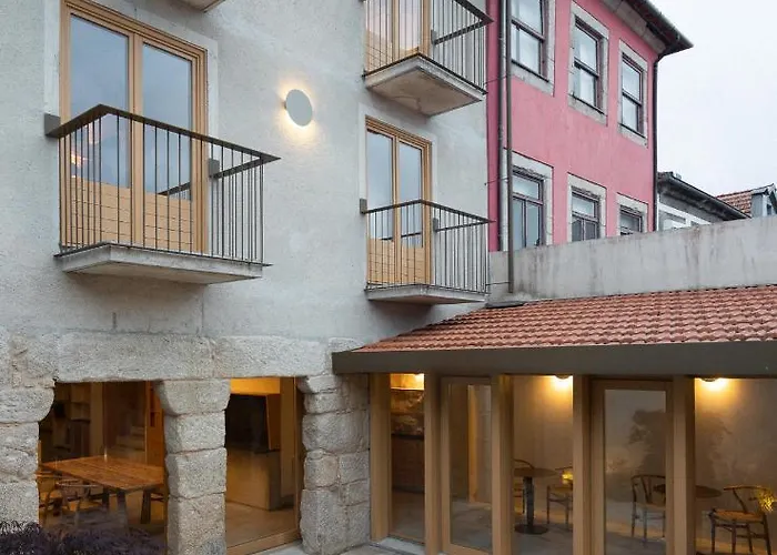 Na Travessa Suites OOporto