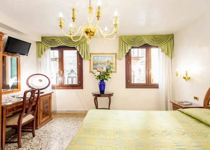Hotel Antica Casa Carettoni Venezia