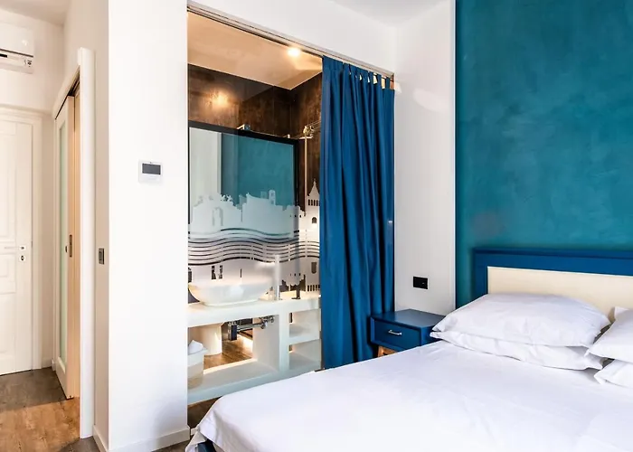 Villena Plaza Palermo