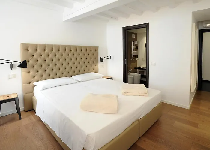 Bed and Breakfast Opera 11 R&B Parma