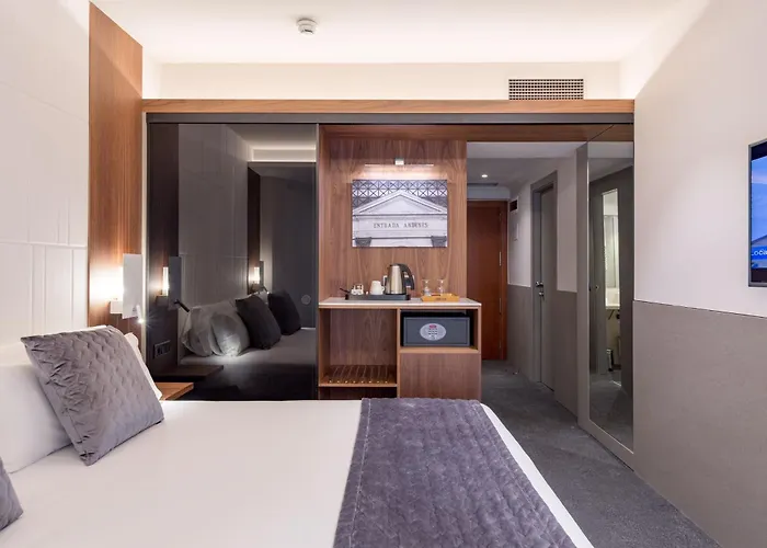 Best Western Premier Hotel Dante Barcellona