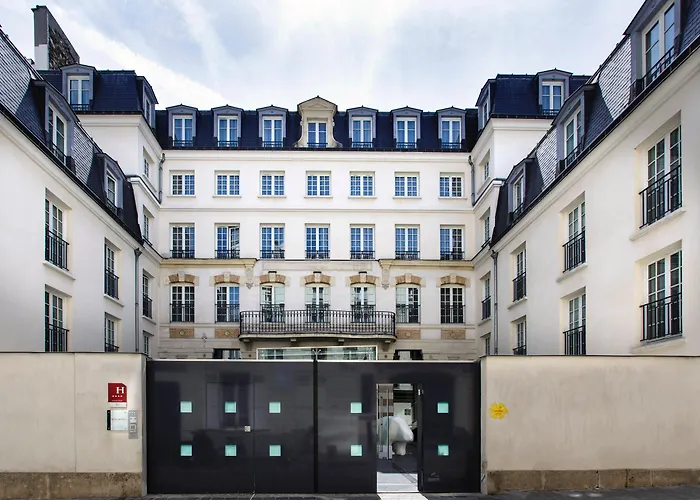 Kube Hotel Parigi