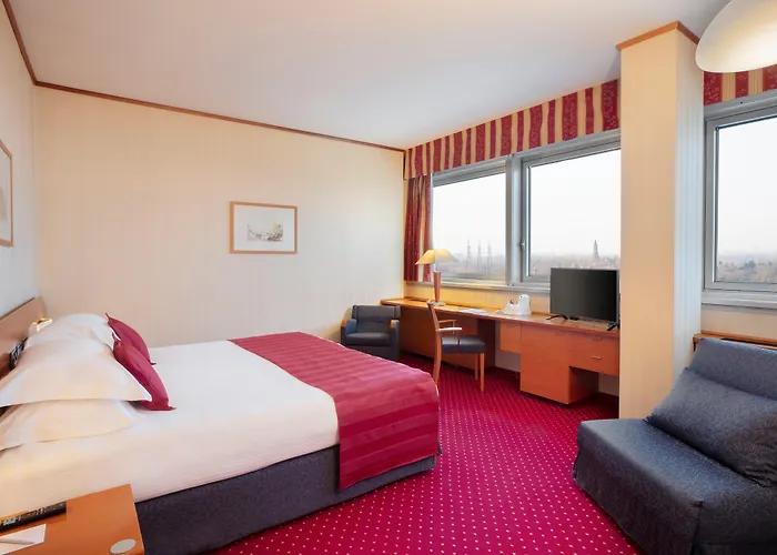 Hotel Crowne Plaza Milan Linate By Ihg San Donato Milanese