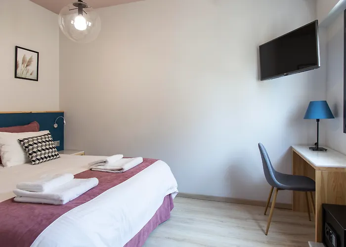 Hotel Be My Guest Atene