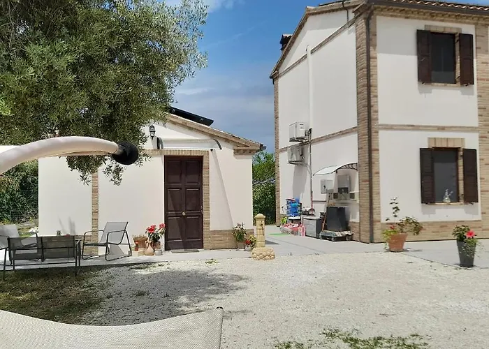Bed and Breakfast Casale Della Rosa Loreto