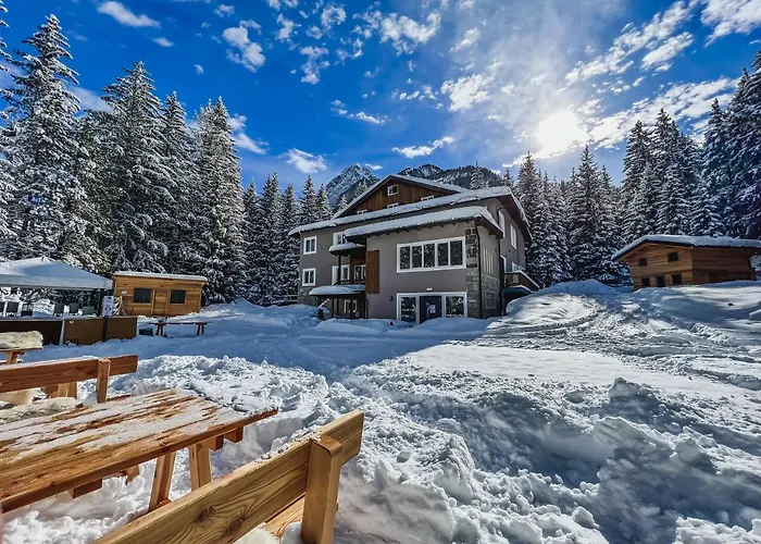 Hotel Chalet Queen Canazei