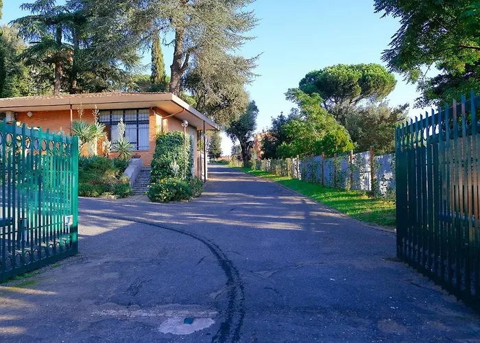 Dom Polski Jana Pawla II - Casa Per Ferie Roma