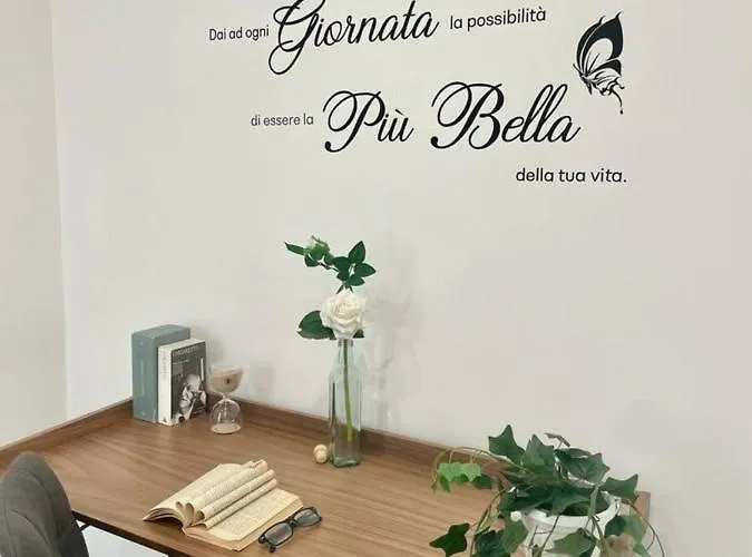 Aurora Luxury Rooms Affittacamere Napoli