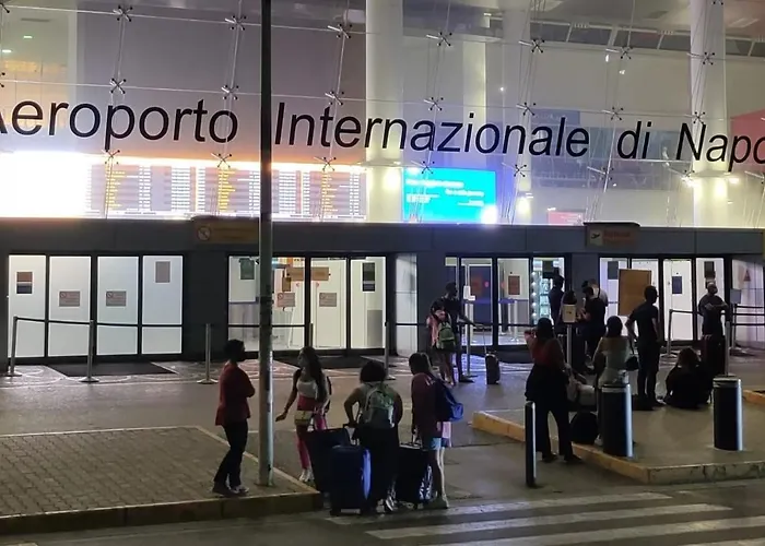 Home Regina Giovanna Napoli