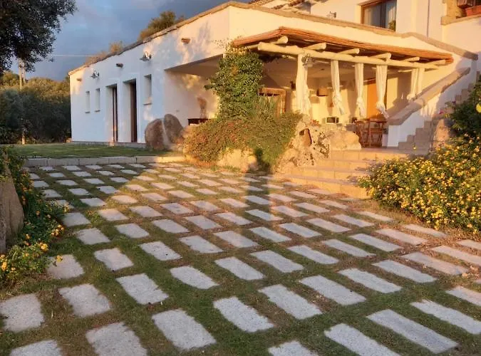 Bed and Breakfast Li Petri Manni Olbia