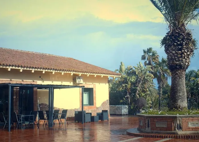 Hotel Castello D'Urso Somma Catania