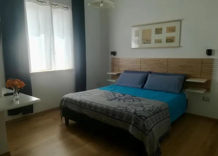 Bed and Breakfast Domo Sul Porto Stintino