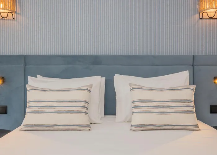 Aparthotel Ando Living - Santa Justa 77 House Lisbona