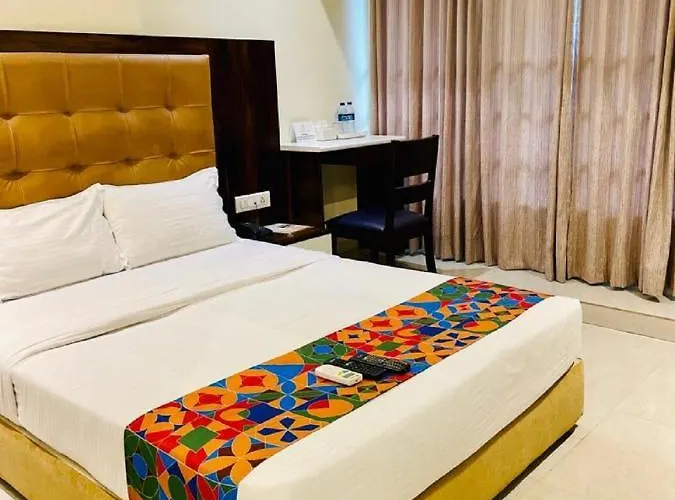 Hotel Embassy Park - Bkc Bombay