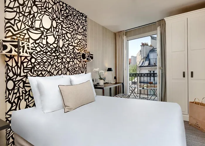 Hotel Le Senat Parigi