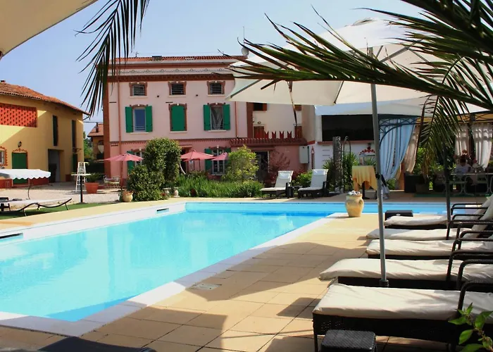 Villa Rossella con piscina Castelnuovo del Garda