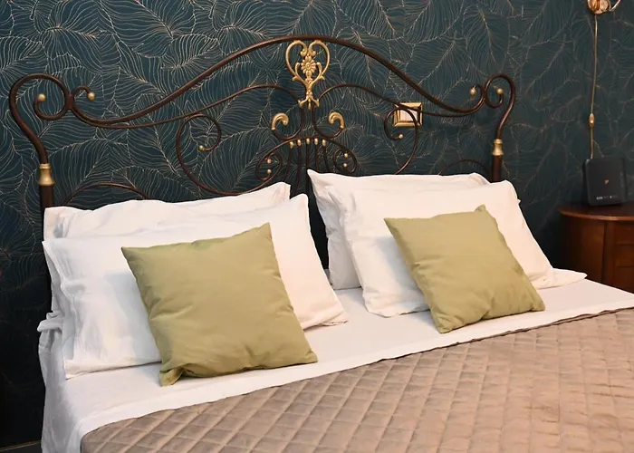 B&B Carlo V - House Hotel Capua