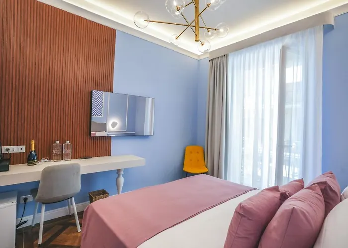 Cafè Latino Suites Sorrento