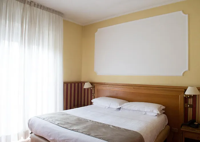 Hotel Leopardi Napoli