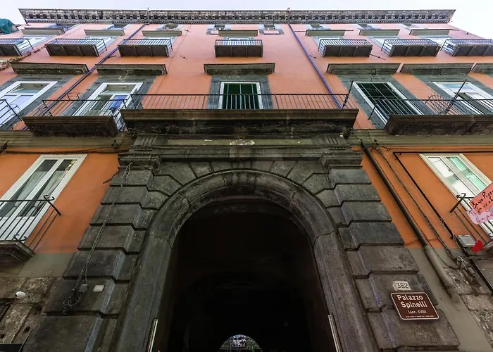 Double Room At Historical Palazzo Spinelli Napoli