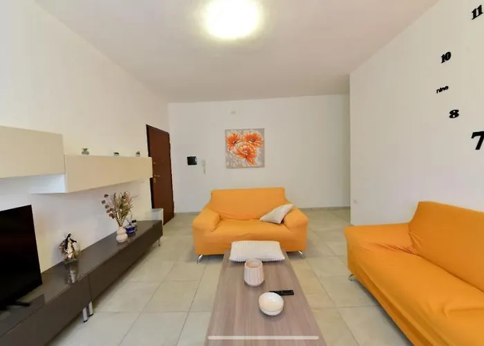 Hotel Fenix House Foligno