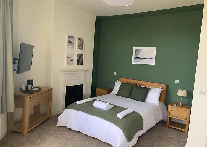 Hotel The Fox & Hounds Londra