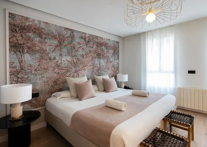 YOU&CO. J. Botánico Boutique Valenza