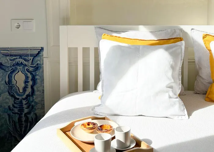 Spacious Historic Room On Rua Augusta Lisbona