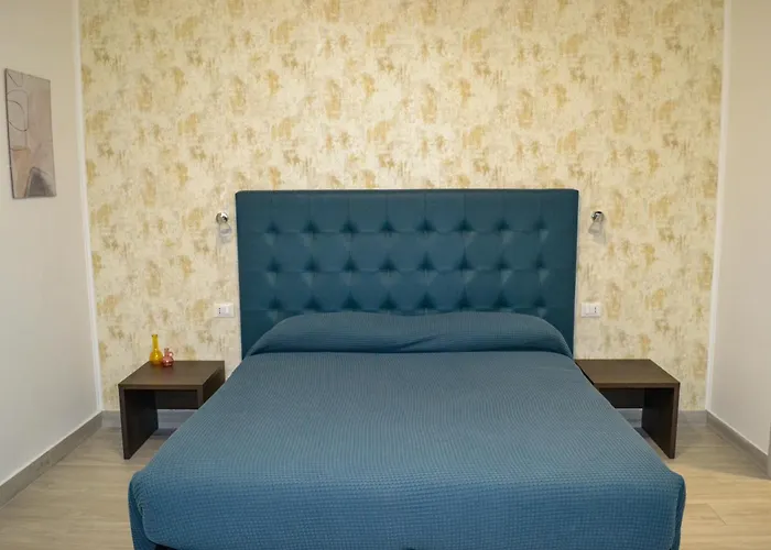 Hotel Nives House Roma