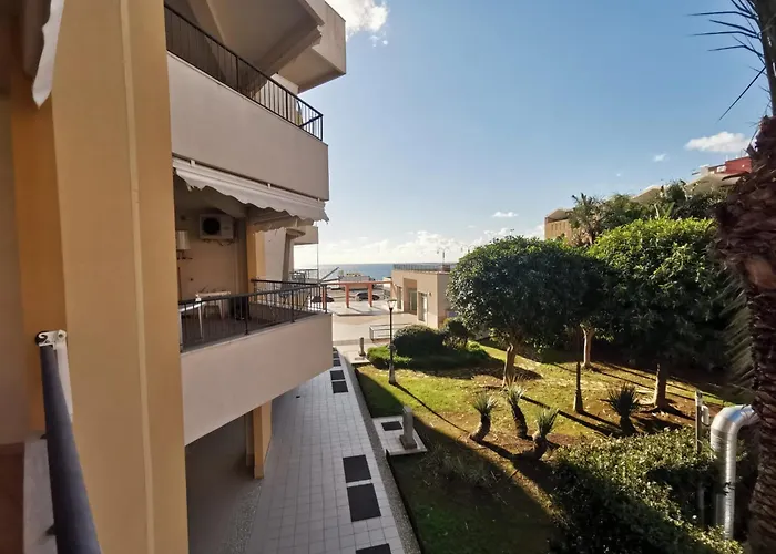 Residence Rosa Virginia Fronte Mare by Salentoville Gallipoli