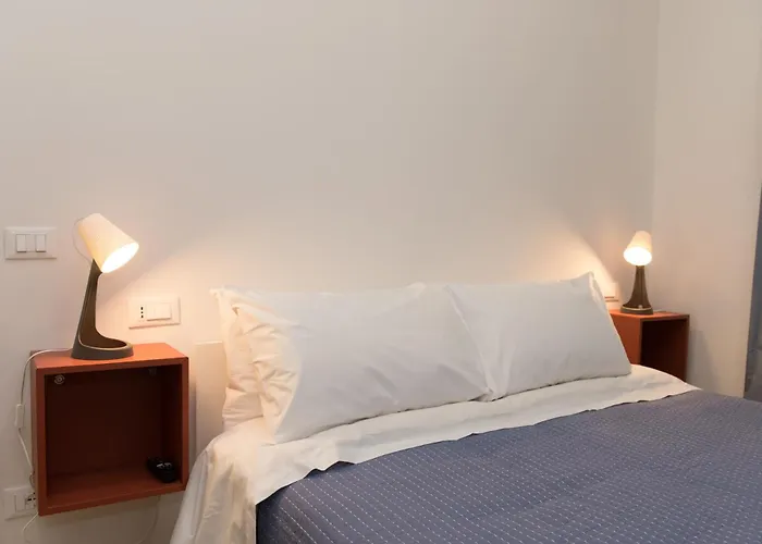 Posterla22 Ensuite Rooms Bologna