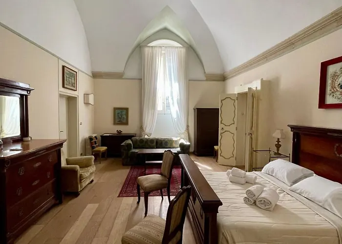 Palazzo dei Conti di Lecce eleganti suite