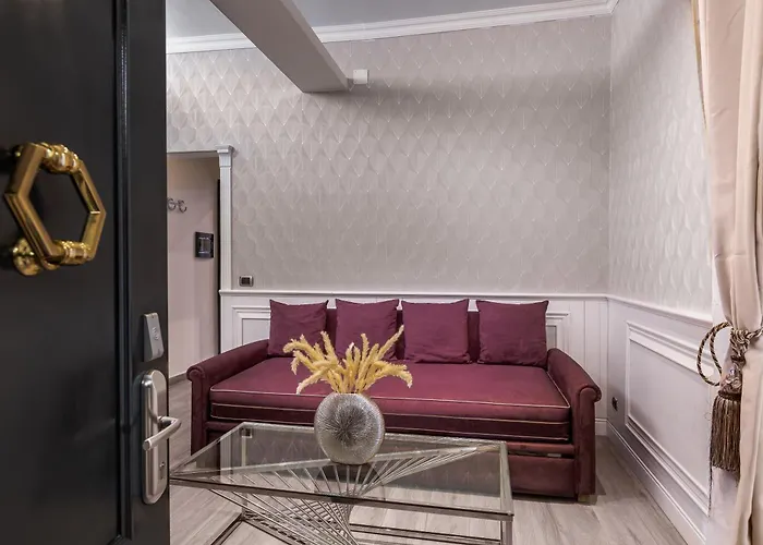 Daphne Suites Roma