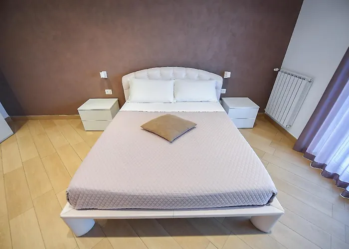 Hotel Karol Bari Airport