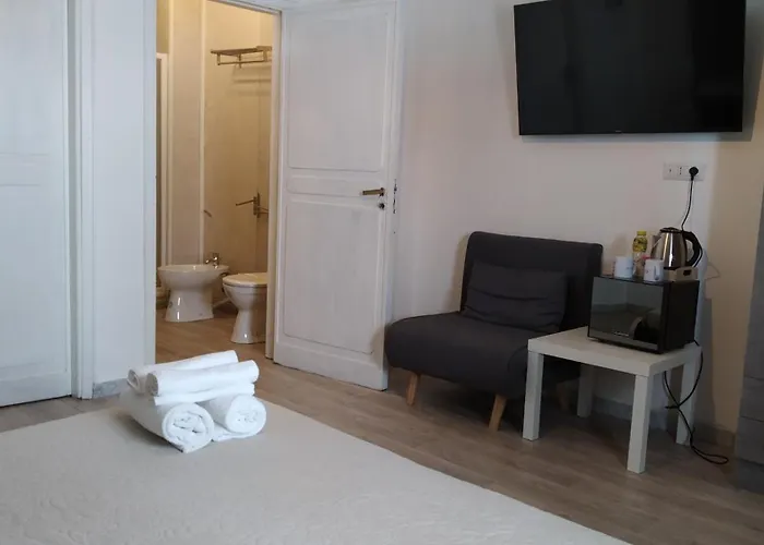 Cconforthotels R&B Gary House Bari