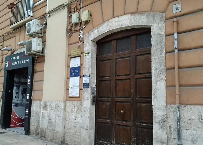 Cconforthotels Central Rooms Bari