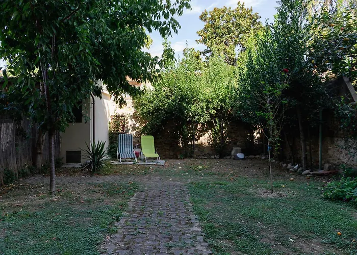 Au Jardin De Firenze