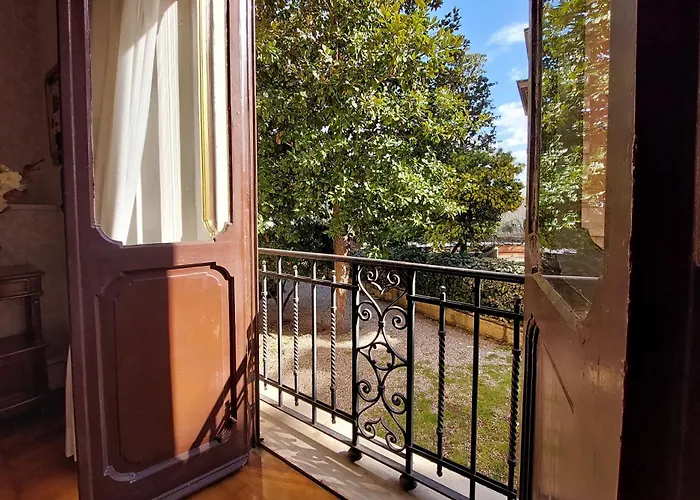 Domus Monamì Luxury Suites Roma