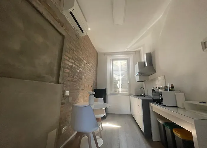 Suite 649 Bilocale con terrazzo Modena