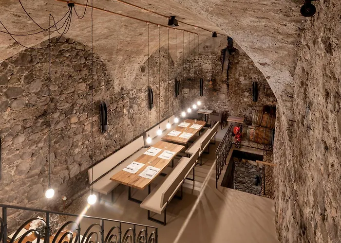 Castel Hoertenberg Bolzano