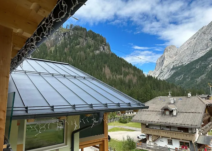 Albergo Garni Edy  Canazei