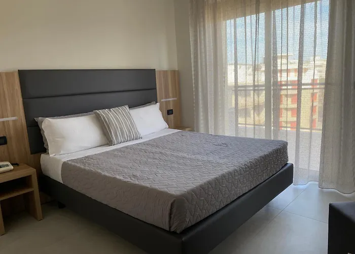 Hotel Londra Milano Marittima