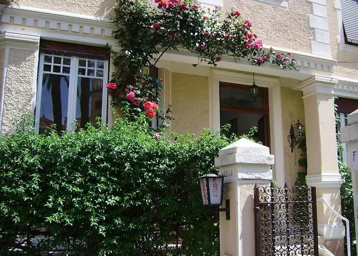 Albergo Fiorenza&Banksia Meublè Alassio