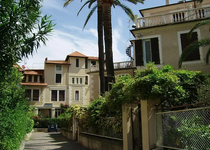 Albergo Fiorenza&Banksia Meublè Alassio