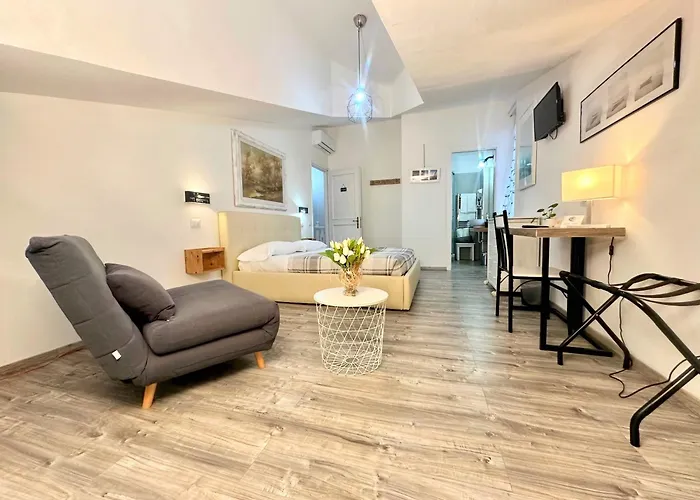 Il BorGhetto Guest House Civitavecchia