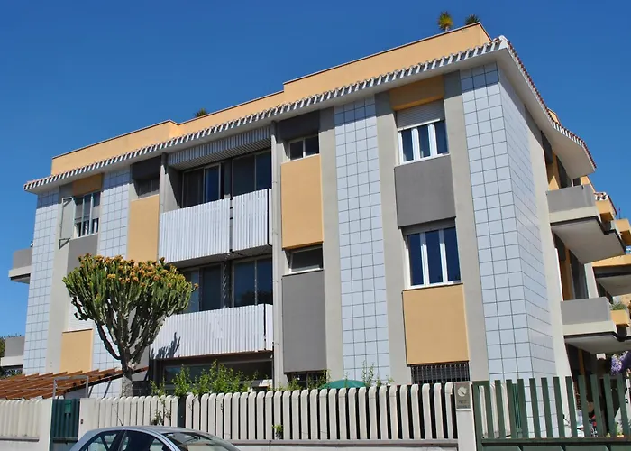 Lewis Rooms Poetto Beach Cagliari