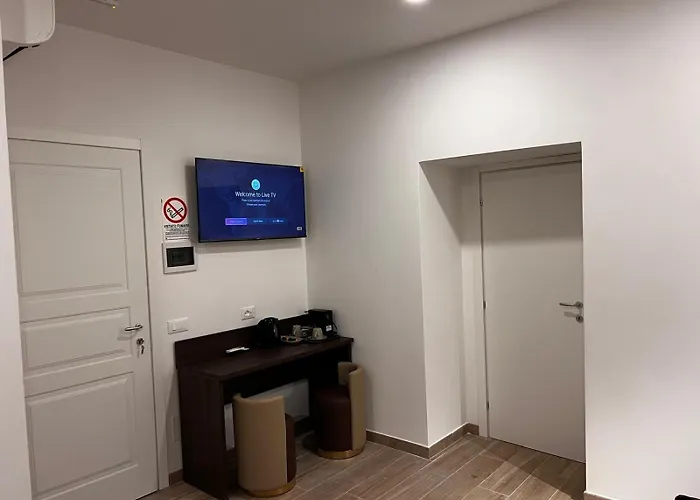 Garden Of Vatican'S Roma