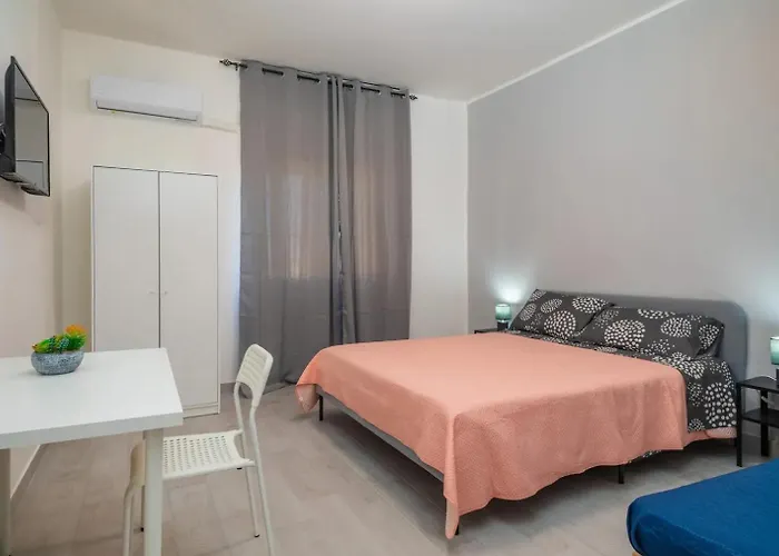Nicole Rooms Catania